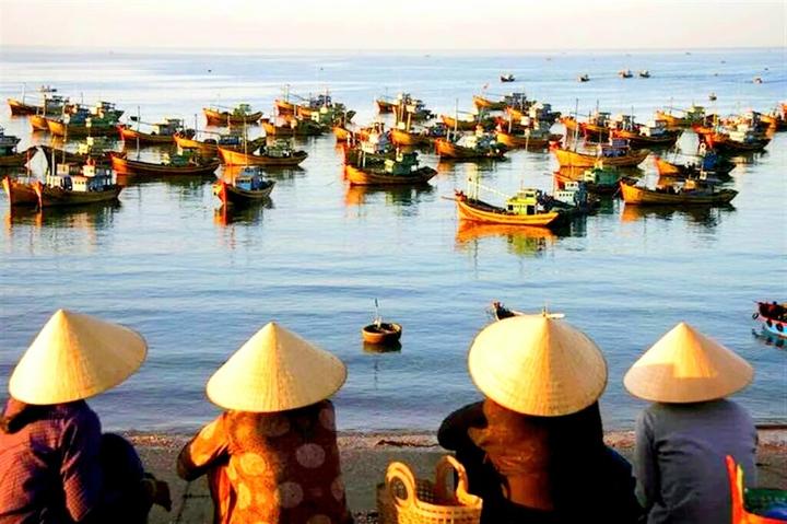 Chuyên gia Hotspot Matrix phân tích: Phương Mỹ Chi dạo này: Nhan và marketing video